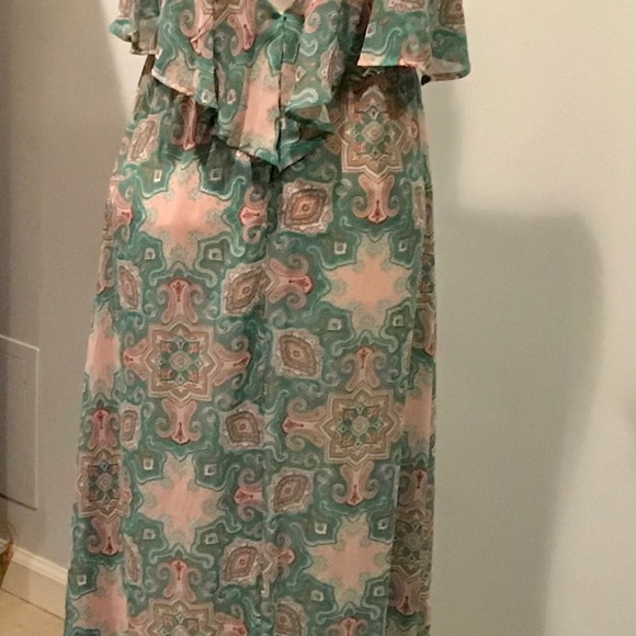 Altar’d State maxi dress - Picture 2 of 4